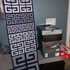 Men’s Givenchy scarf